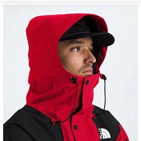 The North Face Men's Bold Red and Black Performance Jacket - Picture 4 of 16